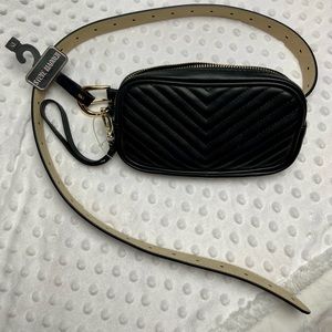 Steve Madden Small Black Fanny Bag Wristlet